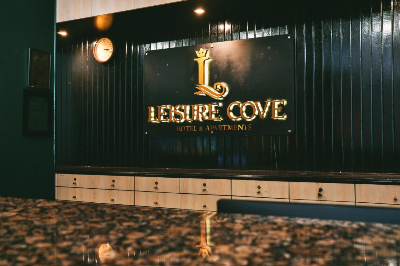 Leisure Cove Hotel And Apartments George Town Exterior photo